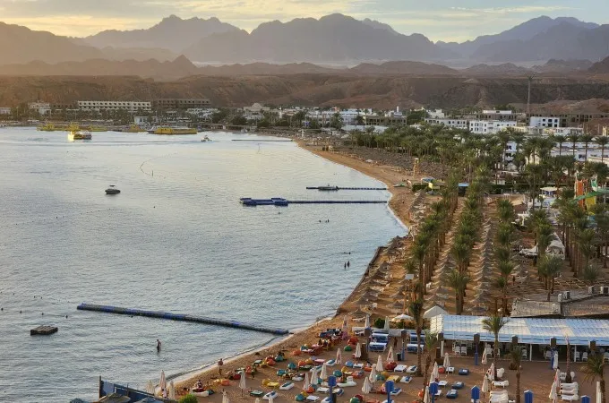 Cairo, Nile Cruise & Sharm